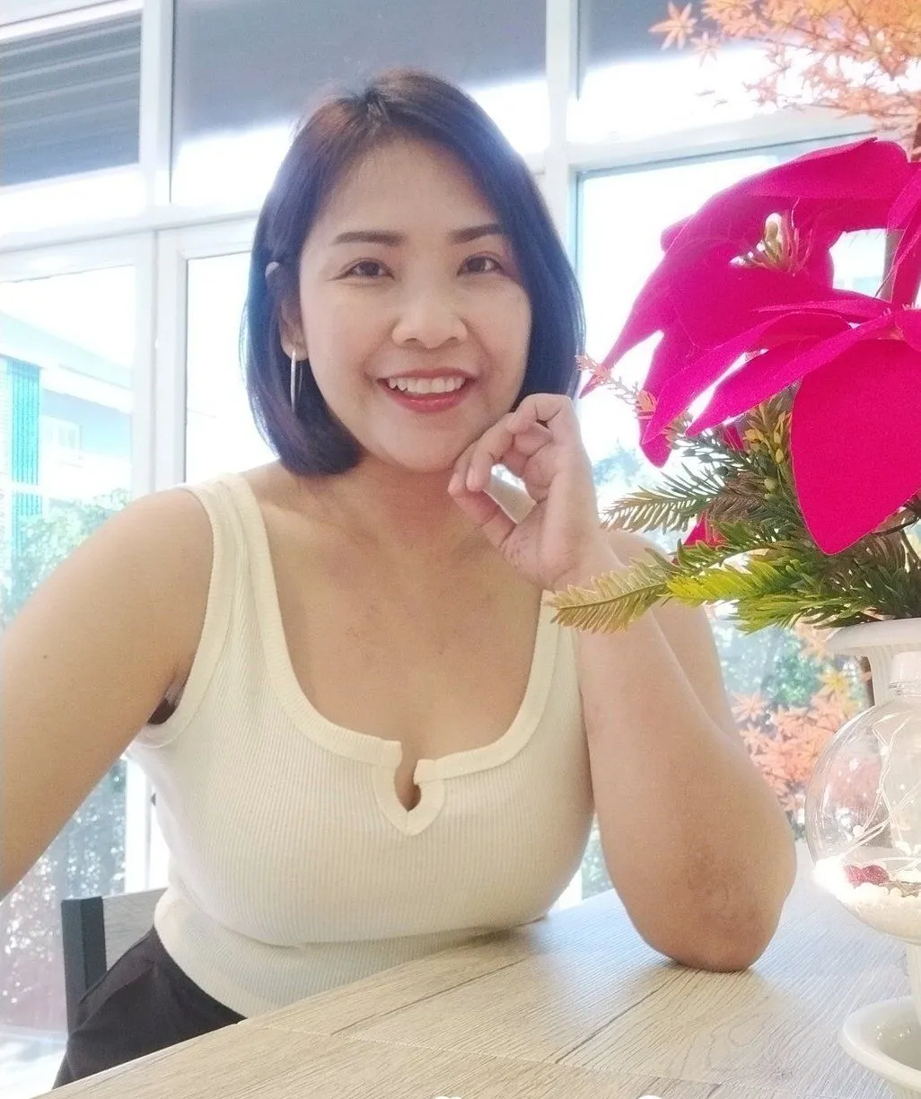 รูปหมอนวด พลอย